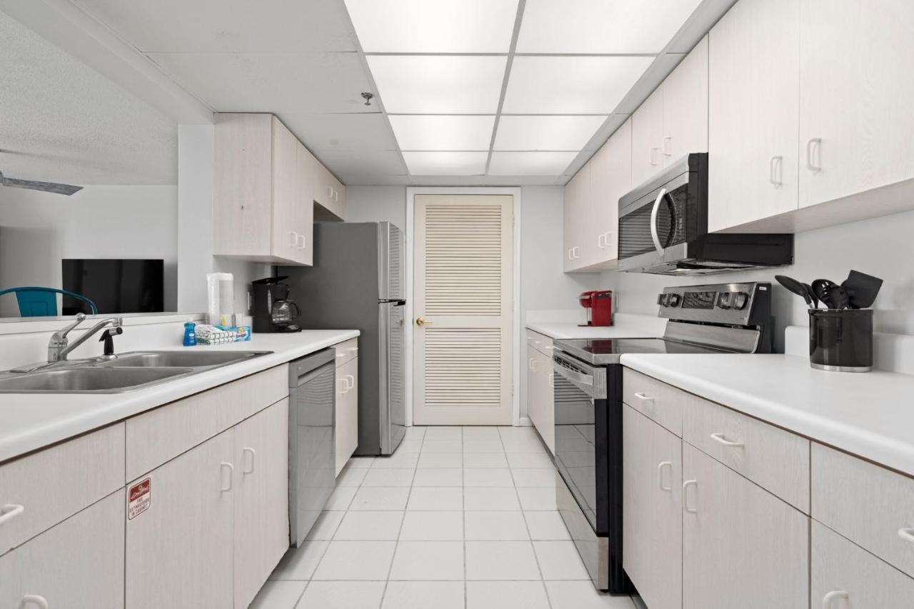 Long Beach Resort #1300-1 By Book That Condo パナマシティービーチ エクステリア 写真